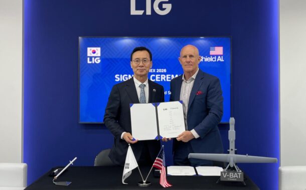 LIG넥스원-쉴드 AI, UMEX 2026에서 계약기념 행사 가져