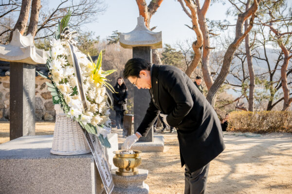 남양주시의회, 신년 현충탑·정약용 묘역 참배로 의정활동 시작