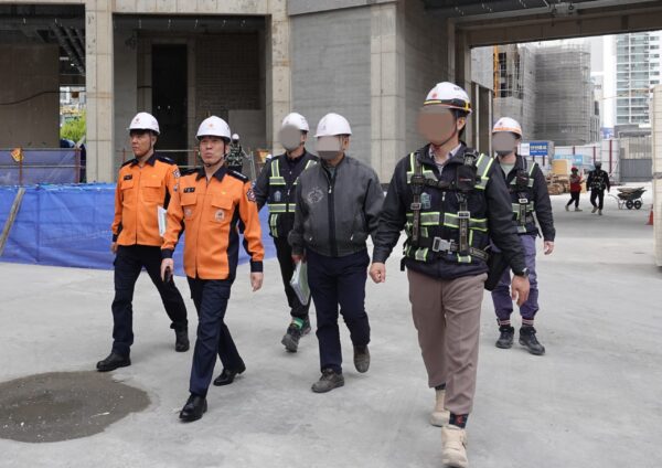 구리소방서, 봄철 건설현장 화재예방 위해 현장안전지도 실시