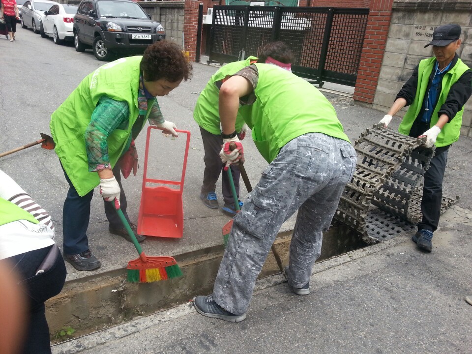 구리시 수택2동, 「클린마을지킴이」봉사활동 실시