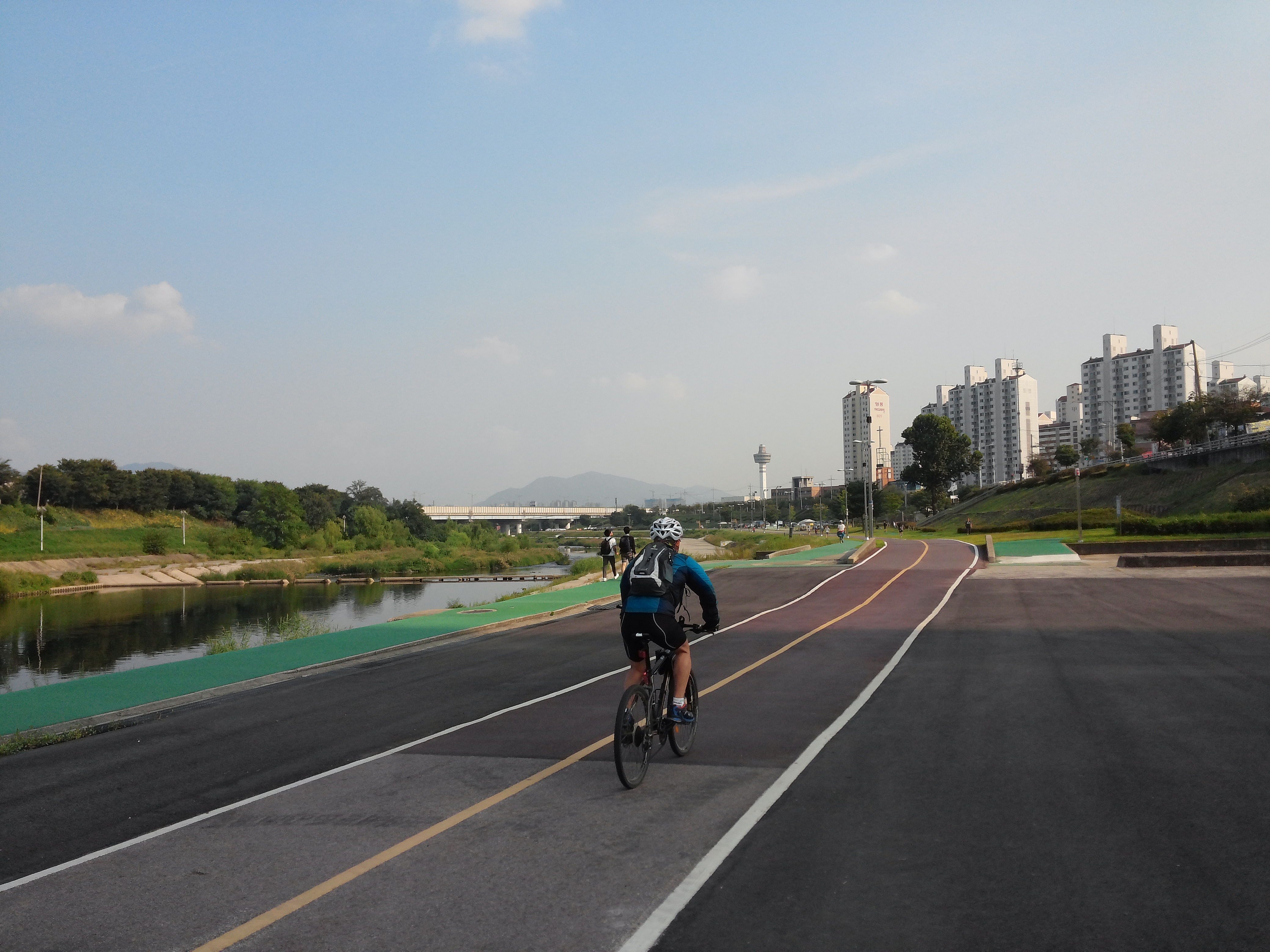 구리시 명품 추가,  국내 아름다운 자전거길 100선에 선정  