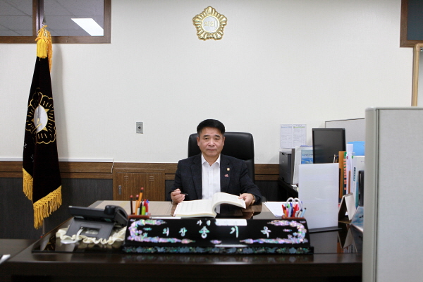 가평군의회 송기욱 의장 송년사