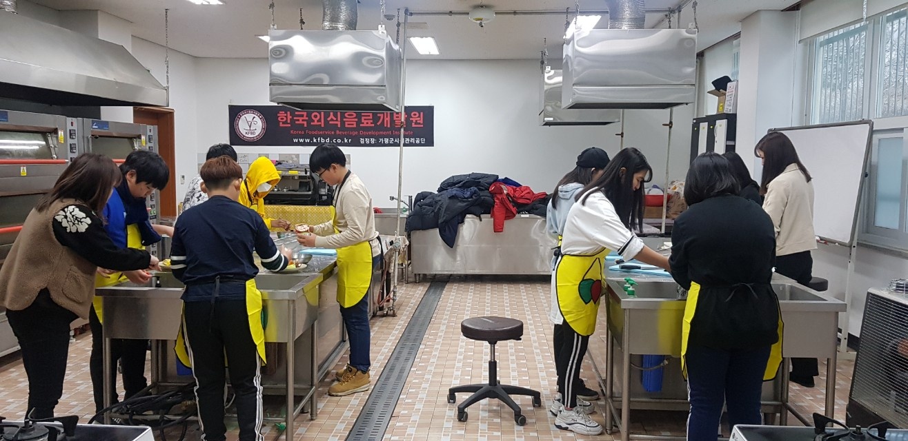 가평군,청소년문화의 집 등록 학생 중, 방과후 돌봄 학생들 요리사 열공