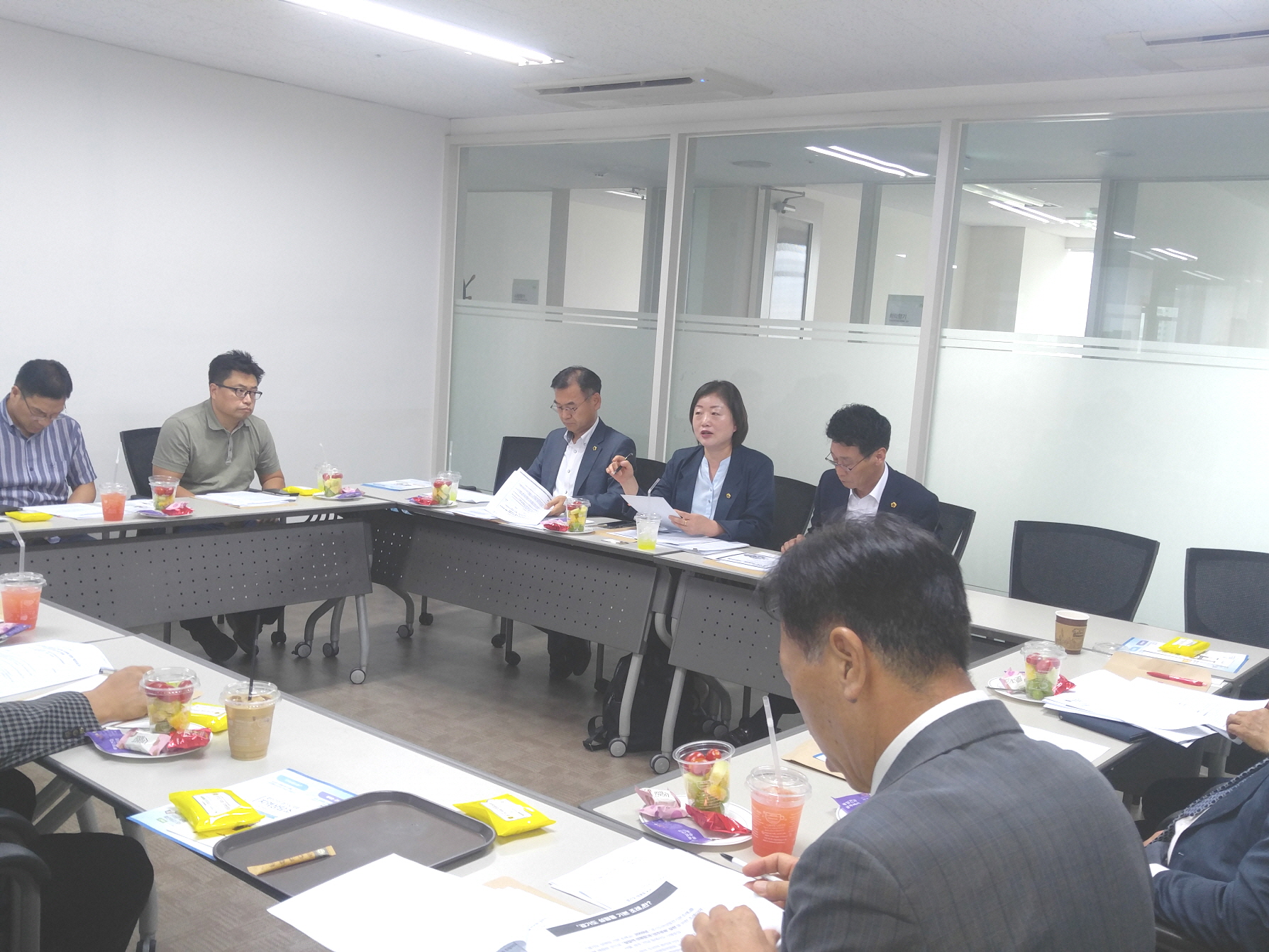 문경희 도의원, 경기도의회 남양주상담소, 찾아가는 상담으로성평등조례 개정 취지 설명