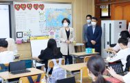 김보라 안성시장, 순차등교 대덕초 등 교육현장 방문