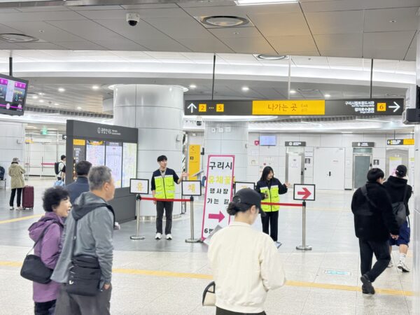 구리도시공사, 구리 유채꽃 축제 지원 간 구슬땀 흘려