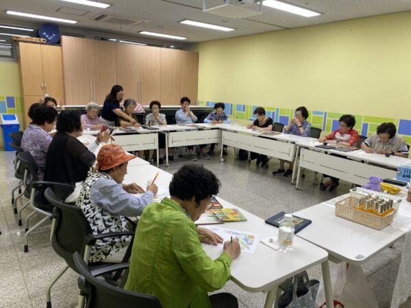 홍천군노인복지관, 함께 더보기 프로그램 평가회 진행