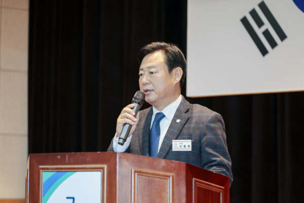 구리시의회 신동화 의장, 난방비·희망기금의 날, ‘함께 온(溫)데이‘  참석해 격려해