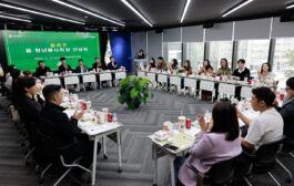 서강석 송파구청장, 현장 목소리 경청위한 청년봉사회와 ‘햄버거 오찬’