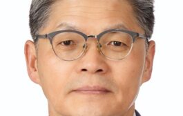 독자논단,  “강원백년포럼 김기복 회장의 컬럼”